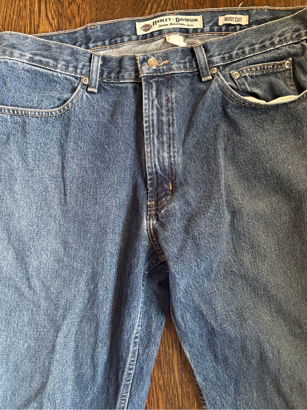 Harley-Davidson Men's Indigo Blue Denim Jeans with Leather Patch - Picture 3 of 7